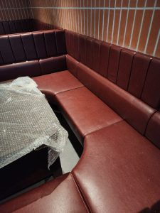 붙박이형쇼파제작시공 업소용쇼파제작시공