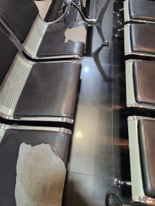 병원대기의자천갈이작업