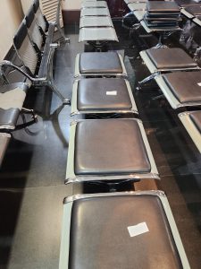 병원대기의자부분수리과정