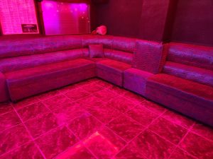 노래방쇼파천갈이,노래방쇼파수리