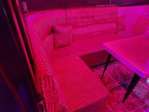 노래방쇼파천갈이,노래방쇼파수리