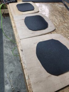 `병원대기의자수선`, `대기실의자천갈이`, `업소의자천갈이`, `관공서의자수선`, `장의자천갈이작업`,가정용의자천갈이작업, 가정용식탁의자천갈이작업